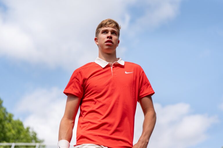 Nederlander Thijs Boogaard treedt in voetsporen van Federer met bijzondere toernooizege