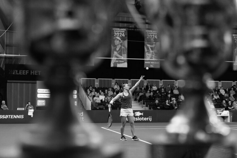 Met een ‘beetje keten’ en ‘spelen in de speeltuin’ als fundament is Van Emst na dubbele nationale titel klaar voor doorbraak