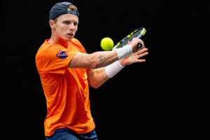 Nederland mag weer vooruit kijken na overwinning op Colombia: wat staat het Davis Cup-team nu te wachten?